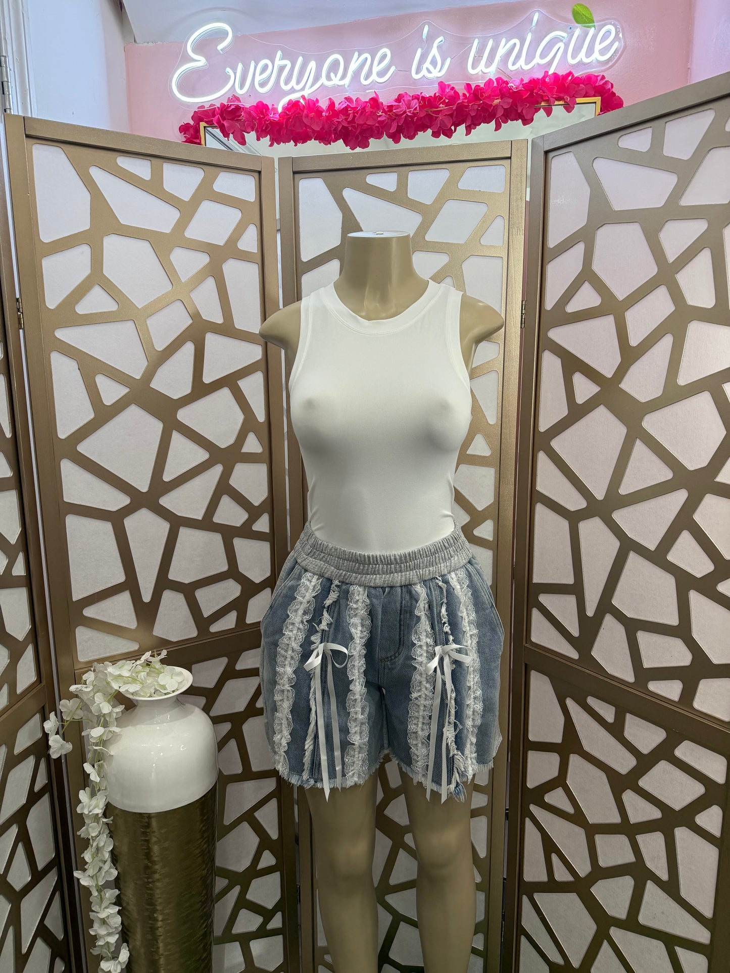 Lace Trim Ribbon Denim Shorts