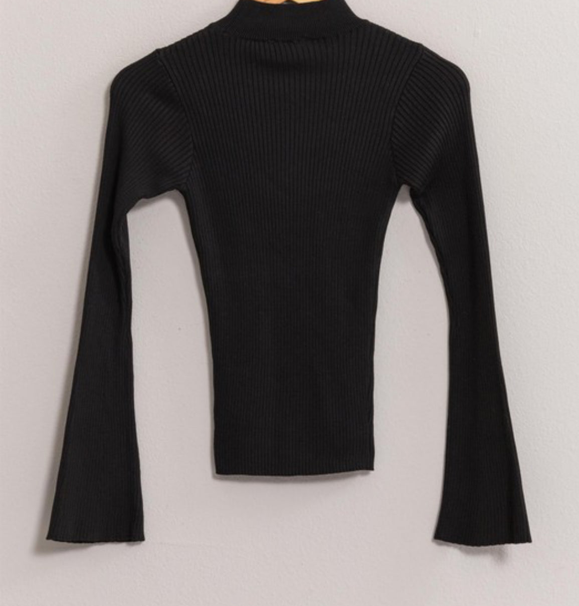 Flared sleeve knit top