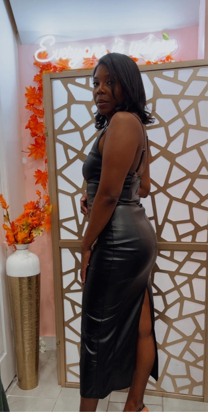 Love sleeveless dress