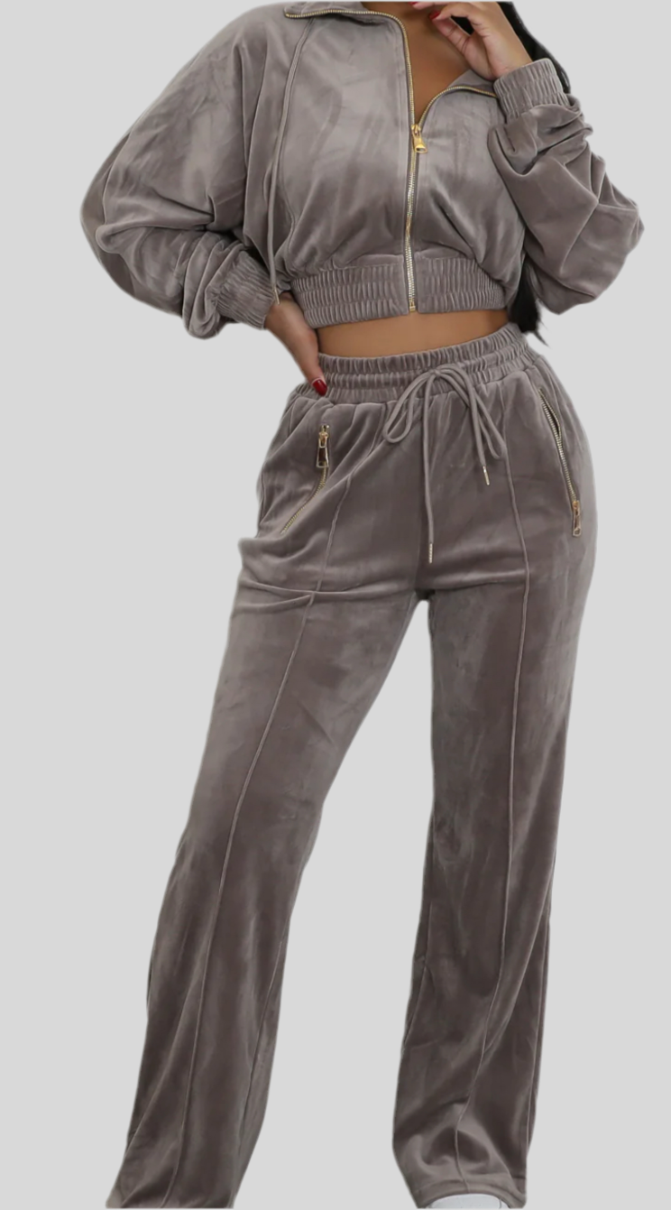 Taylor  two pieces set