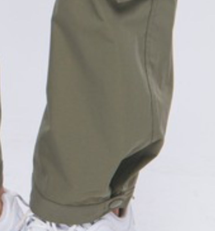 Green cargo pants