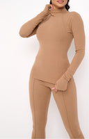 Two-piece turtleneck set