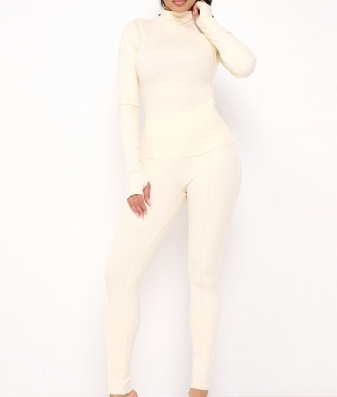 Two-piece turtleneck set